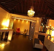 Pier Hotel - New Castle Holiday