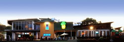 The Pineapple Hotel - New Castle Holiday 0