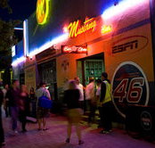 Mustang Bar - New Castle Holiday