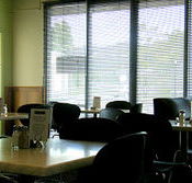 Riverview Hotel  Kains Bar  Restaurant - New Castle Holiday