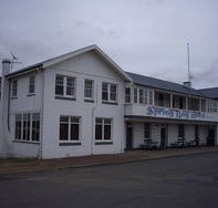 Spring Bay Hotel - New Castle Holiday
