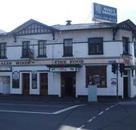 The Royal Oak - New Castle Holiday