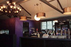 White Charlie - Restaurant, Bar & Lounge - New Castle Holiday 0