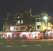Captain Cook Hotel - New Castle Holiday