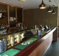 The Bowral Hotel - New Castle Holiday