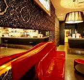 Satin Lounge Bar - New Castle Holiday