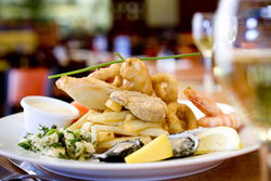 Royal Oak Hotel  - New Castle Holiday 1