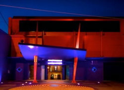 Love And Rockets - Petrie - New Castle Holiday 2