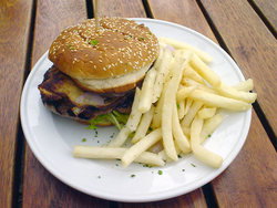 Springwood Hotel - New Castle Holiday 3