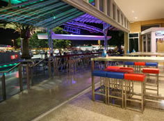 RQ's Tavern - New Castle Holiday 3