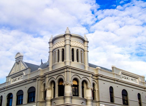 Subiaco Hotel - New Castle Holiday 1