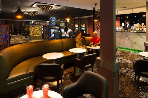 The Waterloo Bay Hotel - New Castle Holiday 3