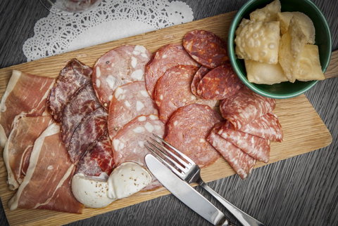 Sarti Restaurant - New Castle Holiday 8