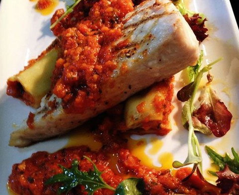 Simon's Waterfront - New Castle Holiday 1