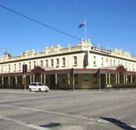 Soden's Australia Hotel - New Castle Holiday