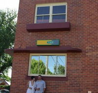 Star Hotel Albury - New Castle Holiday