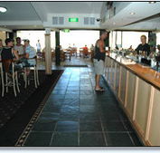 Bateau Bay Hotel - New Castle Holiday