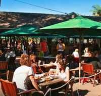 The Beach Hotel - New Castle Holiday