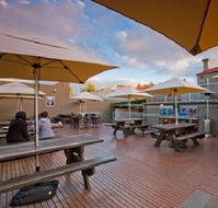 The Hawthorn Hotel - New Castle Holiday