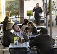 Captain Stirling Brasserie - New Castle Holiday