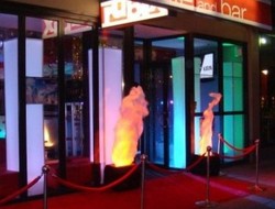 Rubix Bar - New Castle Holiday 1