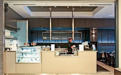 The Quarter On Hay - New Castle Holiday 2