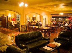 The Bull And Bush Tavern - New Castle Holiday 2