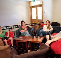 Hibernian Hotel Beechworth - New Castle Holiday