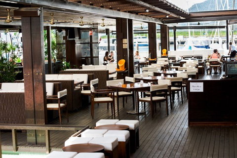 Salt House - New Castle Holiday 5