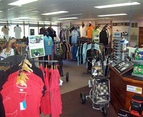 Corowa Golf Club - New Castle Holiday 6