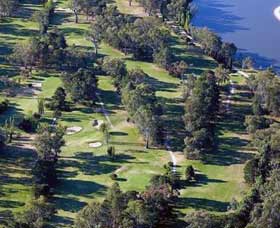Lowesdale NSW New Castle Holiday