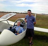 Waikerie Gliding Club - New Castle Holiday