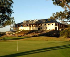 Kearns NSW New Castle Holiday
