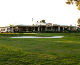 Mansfield Golf Club - New Castle Holiday 0