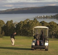 North West Bay Golf Club - New Castle Holiday