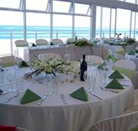 Narrabeen Beach Surf Life Saving Club - New Castle Holiday