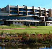Wollongong Golf Club - New Castle Holiday