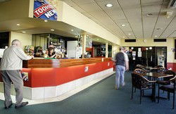 Greenacre Tavern - New Castle Holiday 2