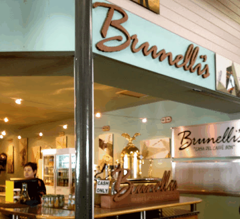 Brunelli's Cafe - New Castle Holiday 0