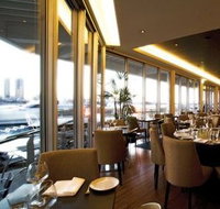 Glass Dining  Lounge Bar - New Castle Holiday