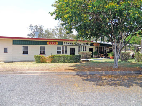 Commercial Hotel Wowan - New Castle Holiday 2