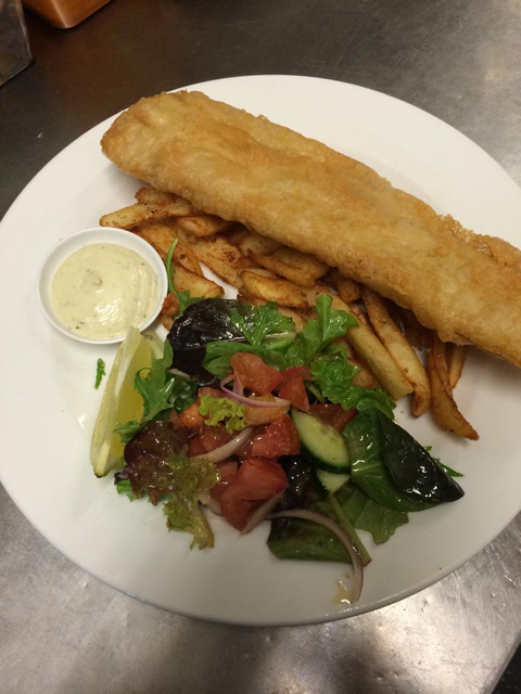 Coomera Waters Tavern - New Castle Holiday 5