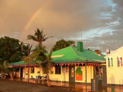 Devils Marbles Hotel–Wauchope - New Castle Holiday 2