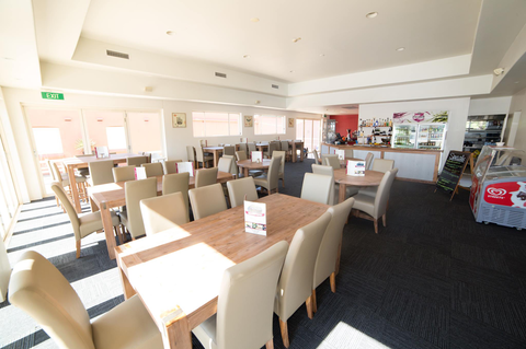 Hastings Hotel - New Castle Holiday 1