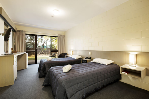 Kawana Waters Hotel - New Castle Holiday 2