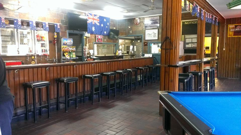 Lakes Creek Hotel - New Castle Holiday 2