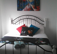 Leichhardt Hotel - New Castle Holiday