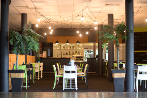 Lionleigh Tavern - New Castle Holiday 5