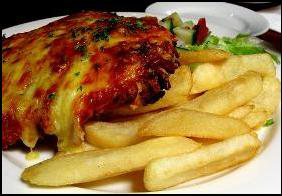 Litchfield Pub - New Castle Holiday 4