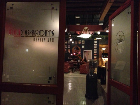 Red Baron's Lounge Bar - New Castle Holiday 3